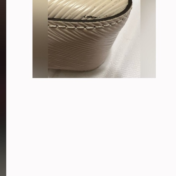 💥SOLD💥Louis Vuitton Marelle - Picture 13 of 13